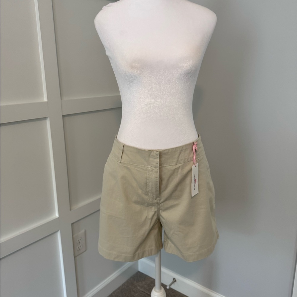 NWT Vineyard Vines 5" Everyday Shorts Women's Size 14 — Stone Tan